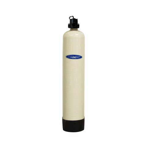 Acid neutralizing water filtration system