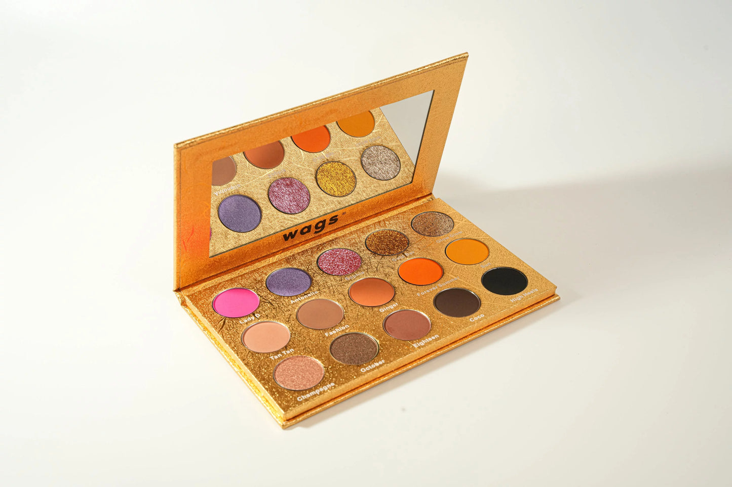 Wags gold matters eyeshadow palette, summer palette, vibrant colors and high pigmented