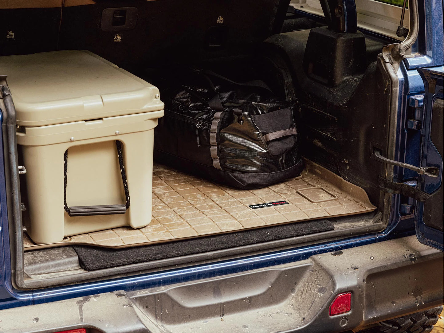 Weathertech cargo trunk liner with bumper protector compatible with 2010-2014 subaru outback - behind 2nd row seating with bumper protector, black