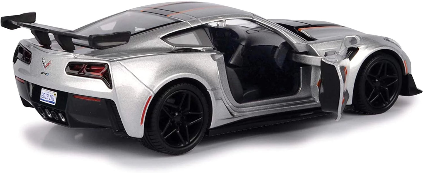 2019 chevy corvette zr1 #2, silver - motor max 73785sv - 1/24 scale diecast model toy car