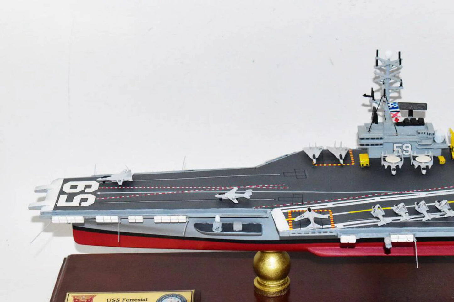 Uss forrestal cv-59 aircraft carrier model,navy,scale model,forrestal class,mahogany